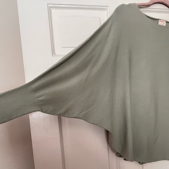 Kerisma Ryu “Thin” Top - Picture 2 of 4